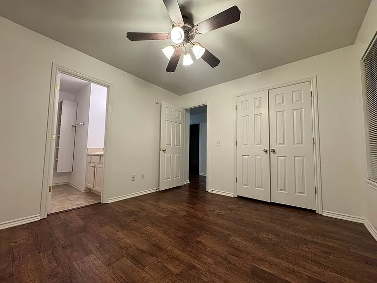 1584 N Willowbrook Dr — Photo 14