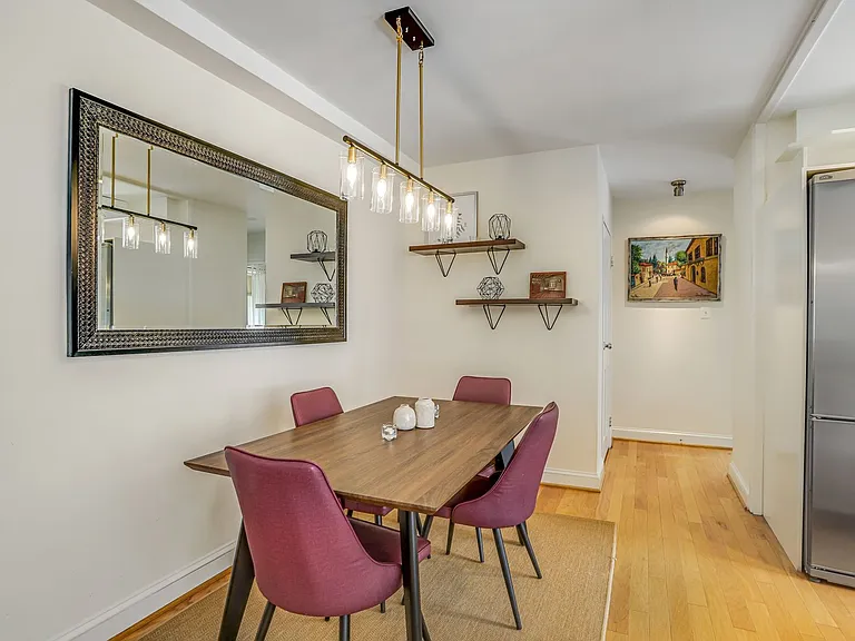 4100 W St NW #209 — Photo 11
