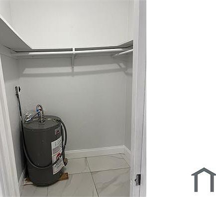 5th image of 3336 NE 1st Ave APT 1