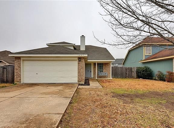 2nd image of 1607 Southwestern Trl