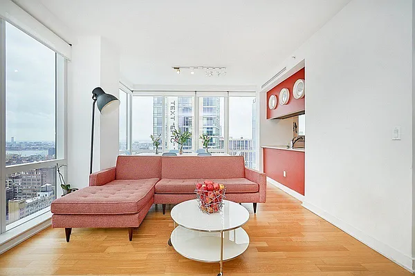 Rented by The Continental | media 19