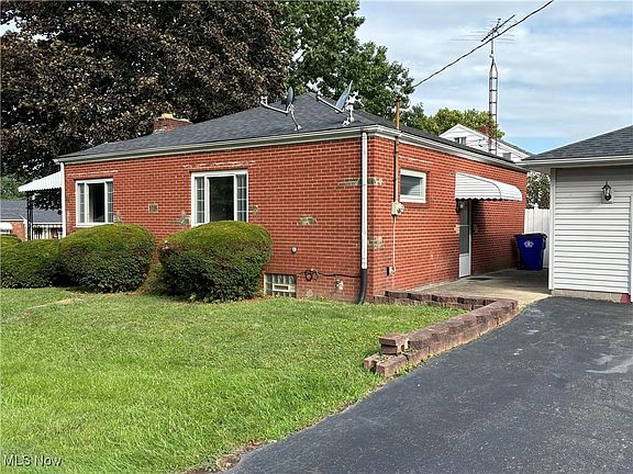 2nd image of 2020 Lisbon St