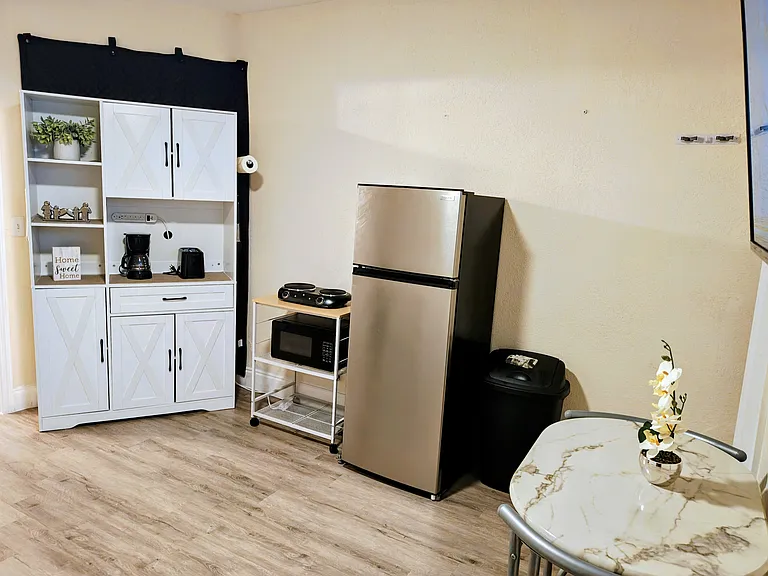 309 NW 44th Ave #2 — Photo 8