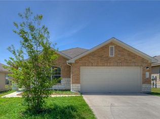 246 Nandina Dr, Buda, TX 78610