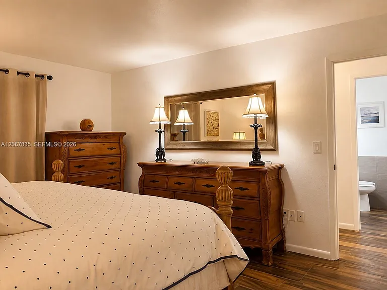 4633 Vilabella Dr #4633 — Photo 18
