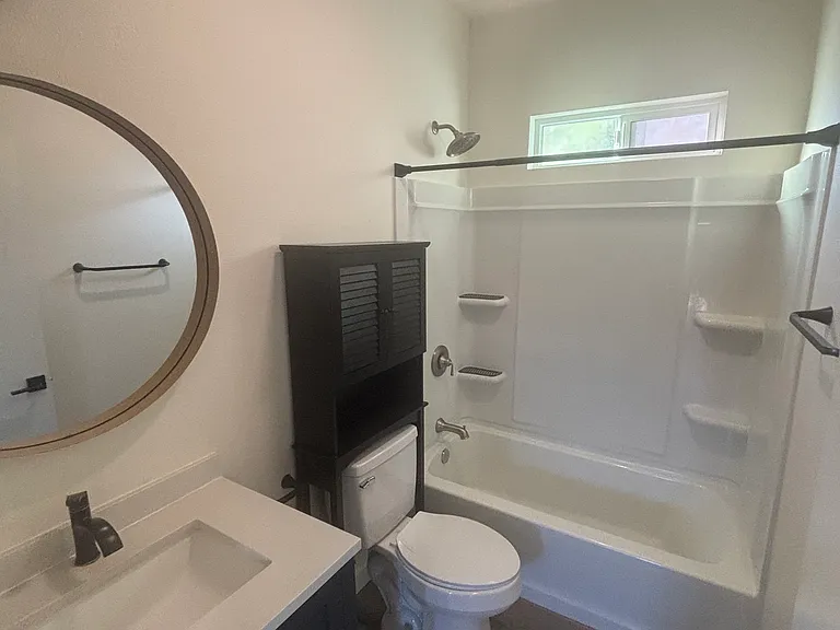 324 E Colorado Blvd #1 — Photo 19