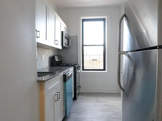 Rented by Keller Williams NYC | media 13