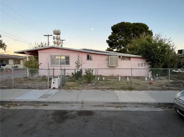 1127 Eastwood Dr, Las Vegas, NV 89104