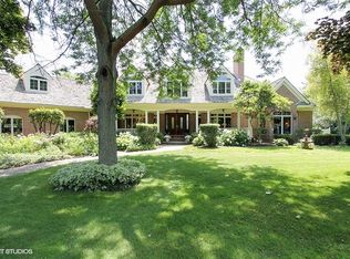 125 Old Dundee Rd, Barrington, IL 60010