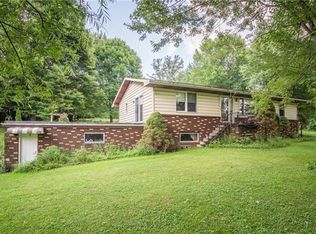 1832 Stoughton Rd, Slippery Rock, PA 16057