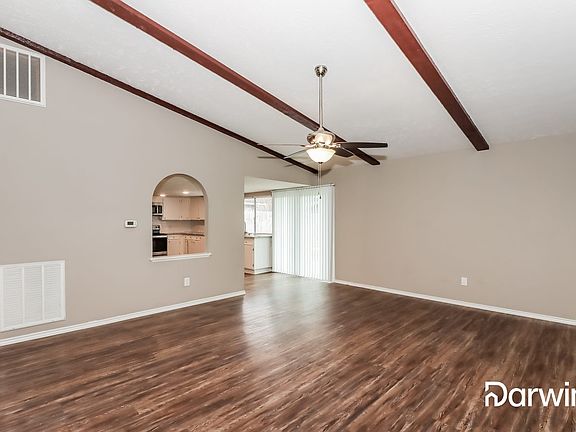 4th image of 2119 Fall Meadow Dr