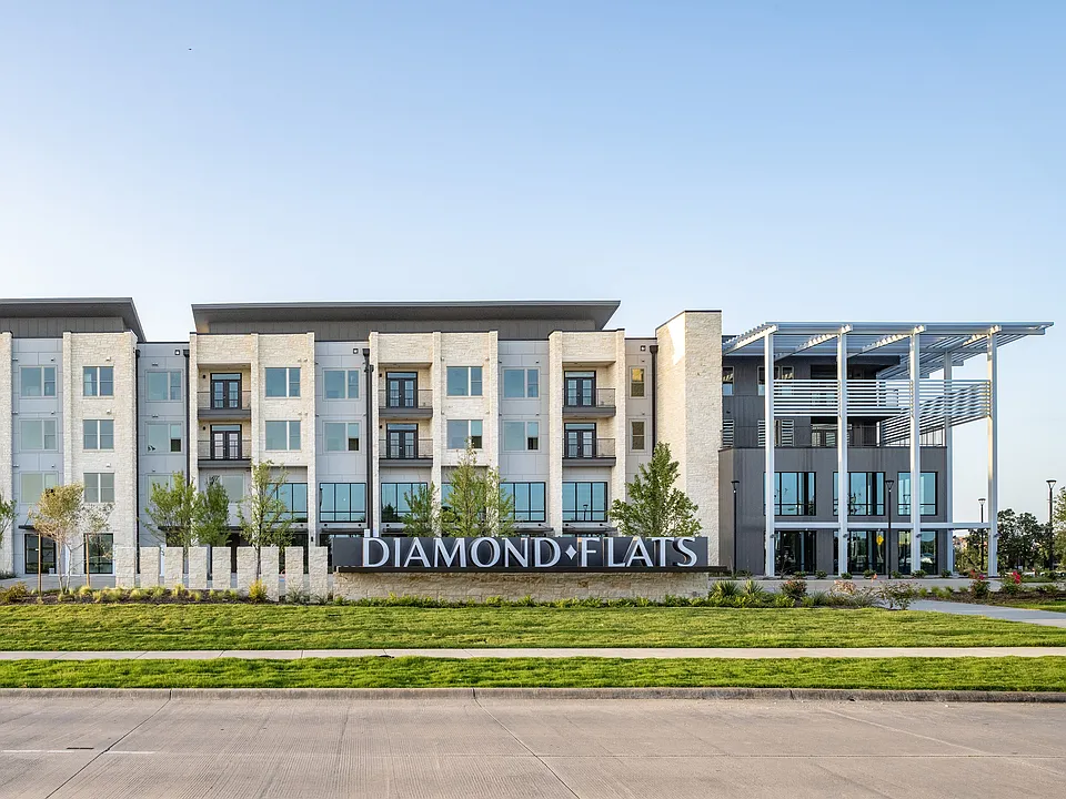 Diamond Flats