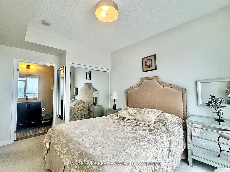 365 Prince Of Wales Dr E #1002 — Photo 10