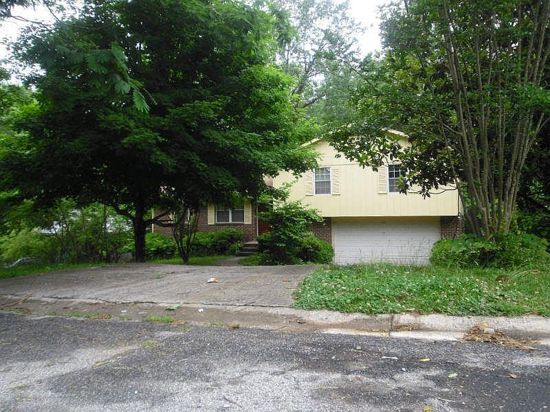 1st image of 4420 Colony East Dr
