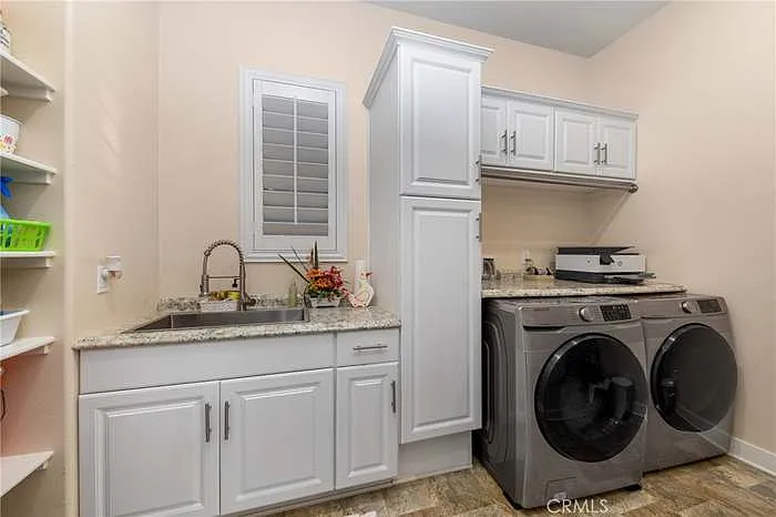 1628 Park Run Ln — Photo 2