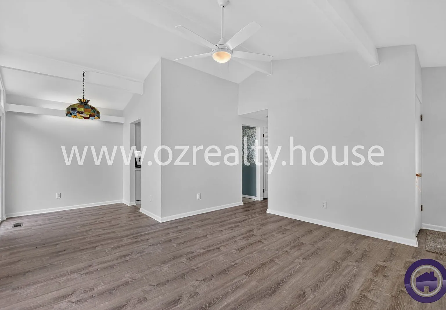 3 bed, 1.0 bath, 968 sqft, $1,595 — Photo 4