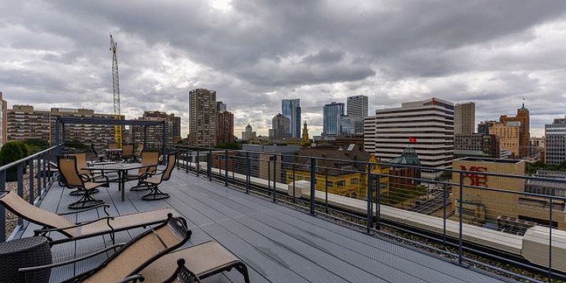 1st image of 270 E Highland Ave #3003