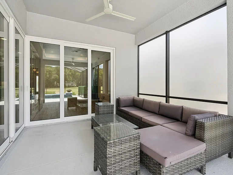 7790 Four Seasons Blvd — Photo 31