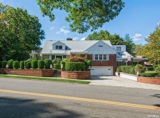 84-16 193rd St, Jamaica Estates, NY 11432