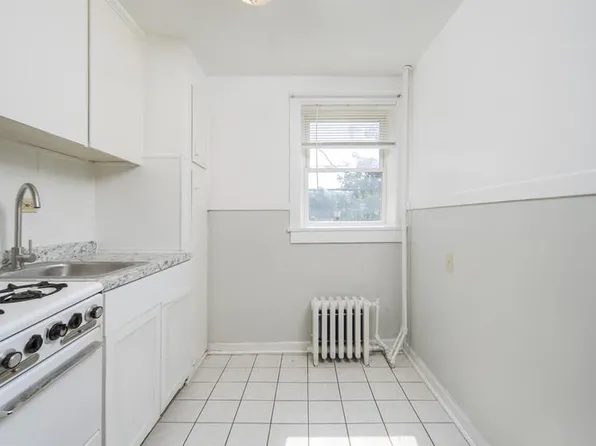 3 115th St, Troy, NY