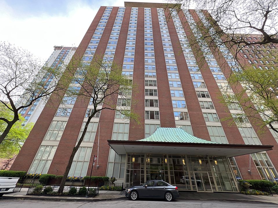 1st image of 1325 N State Pkwy APT 18D