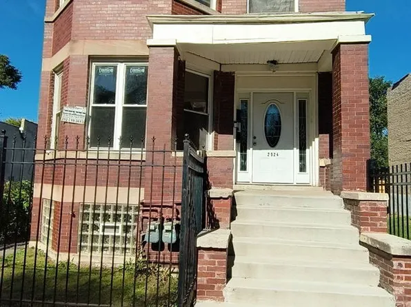 2924 W Flournoy St, Chicago, IL 60612