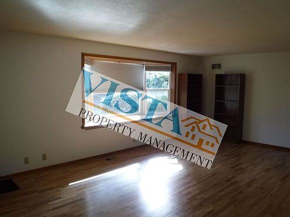 5th image of 432 18th St NW