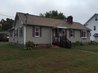 69 S Maple St, Westfield, MA 01085