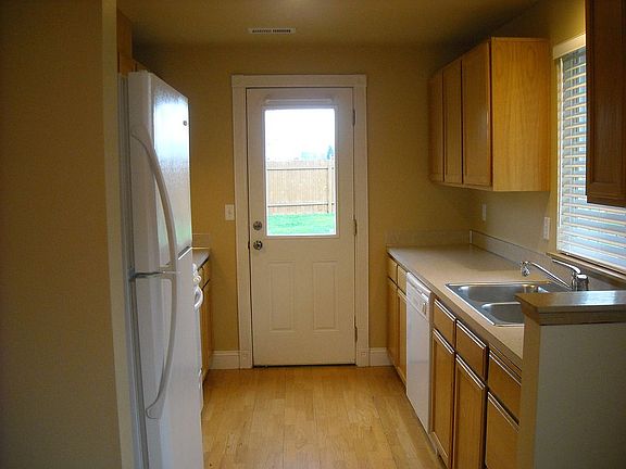 2nd image of 15120 43rd Dr NE
