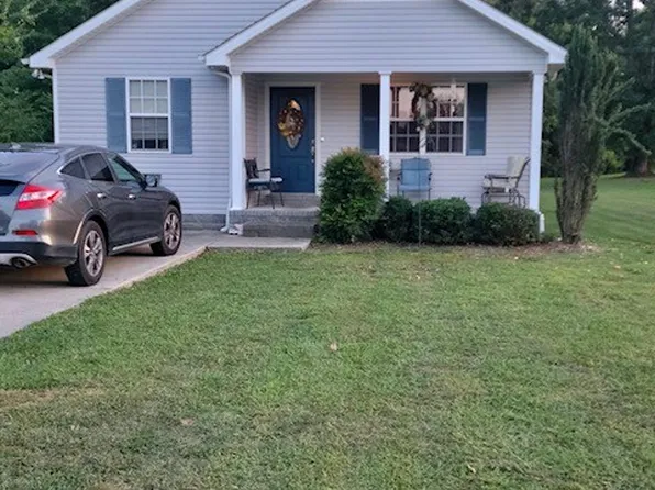 241 W Doak Rd, Manchester, TN 37355