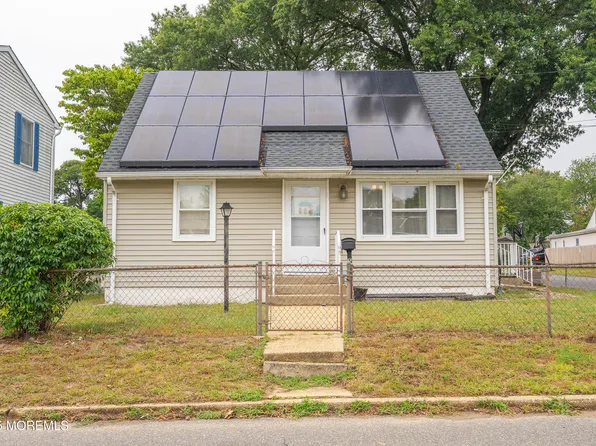 59 Thorne Place, Hazlet, NJ 07734