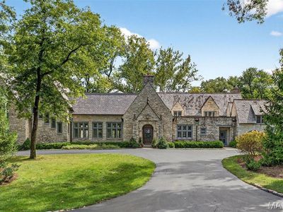 8 Edgewood Rd, Saint Louis, MO, 63124