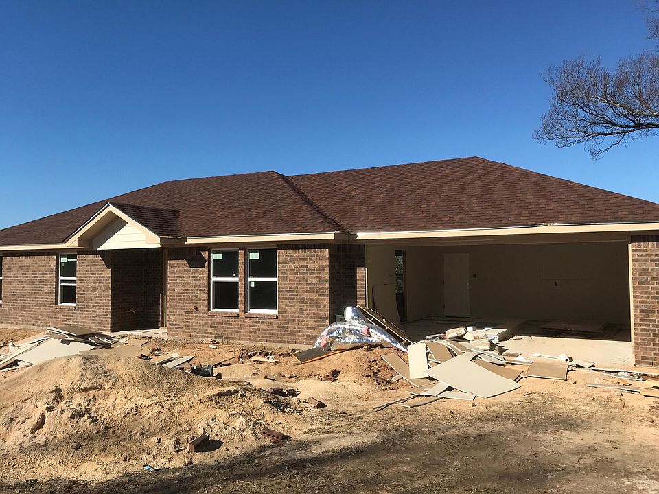 1st image of 120 Hillcrest Dr