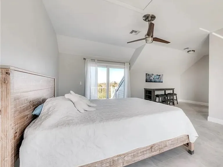 785 Rabbit Rd — Photo 10
