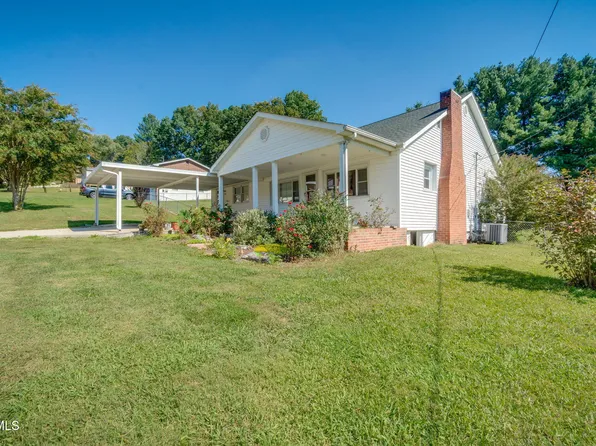 141 Pineview Dr, Bristol, VA 24201