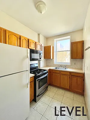 Rented by Level Group | media 73