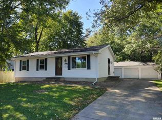 508 N Wood St, Washington, IL 61571