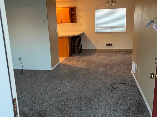 (undisclosed Address)