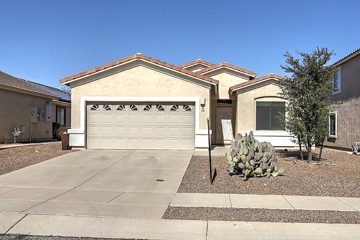 1st image of 534 W Calle Cajeta
