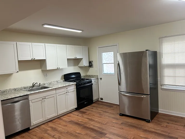 22 Monhegan Ct — Photo 10