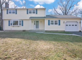 37 Greenfield Dr, South Windsor, CT 06074