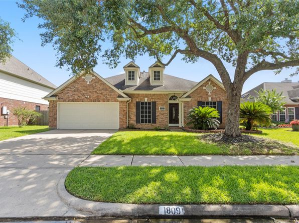 1809 Oak Cluster Cir