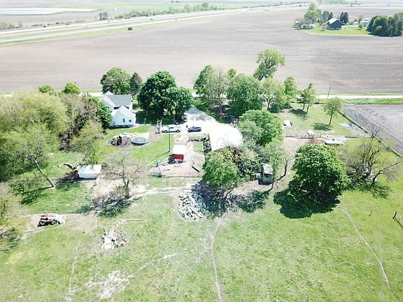 3rd image of 22503 N 2800th Rd