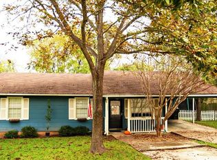 1205 Peach Tree Ln, Georgetown, TX 78626