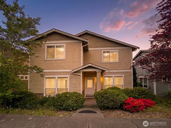 18542 97th Ave Court E, Puyallup, WA 98375