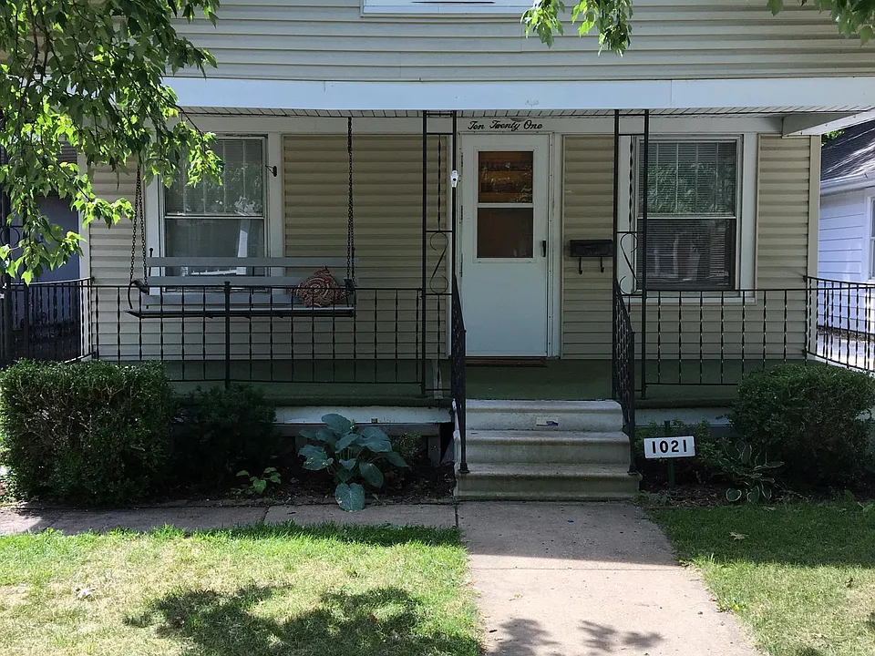 1021 E 23rd Ave
