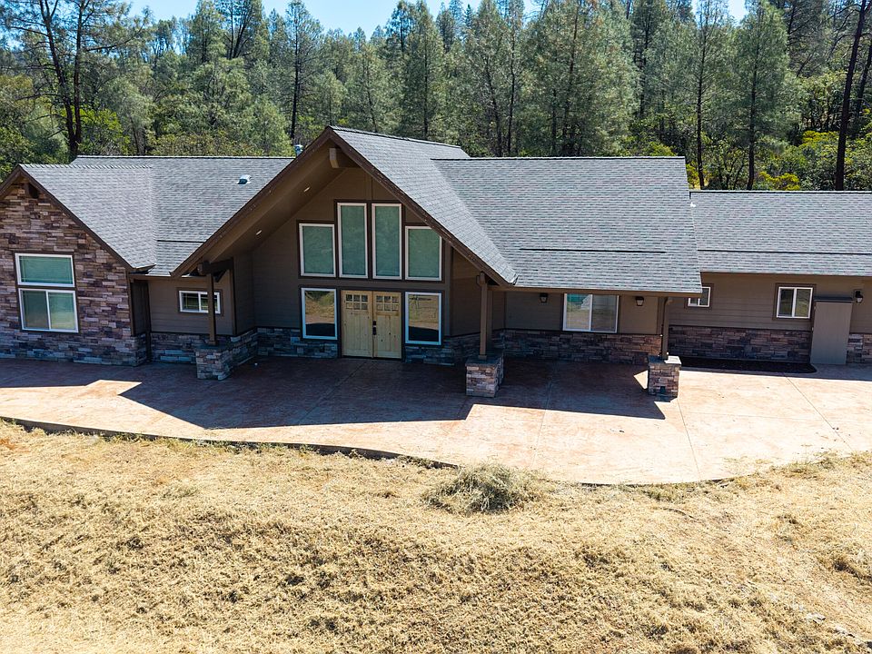 1st image of 70 Beryl Ln