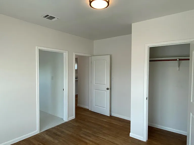 202 McCauley Blvd — Photo 18