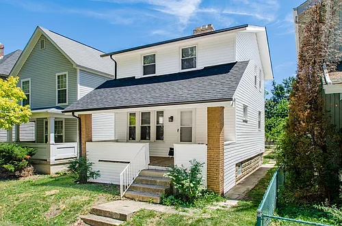68 W Park Ave Photo 1