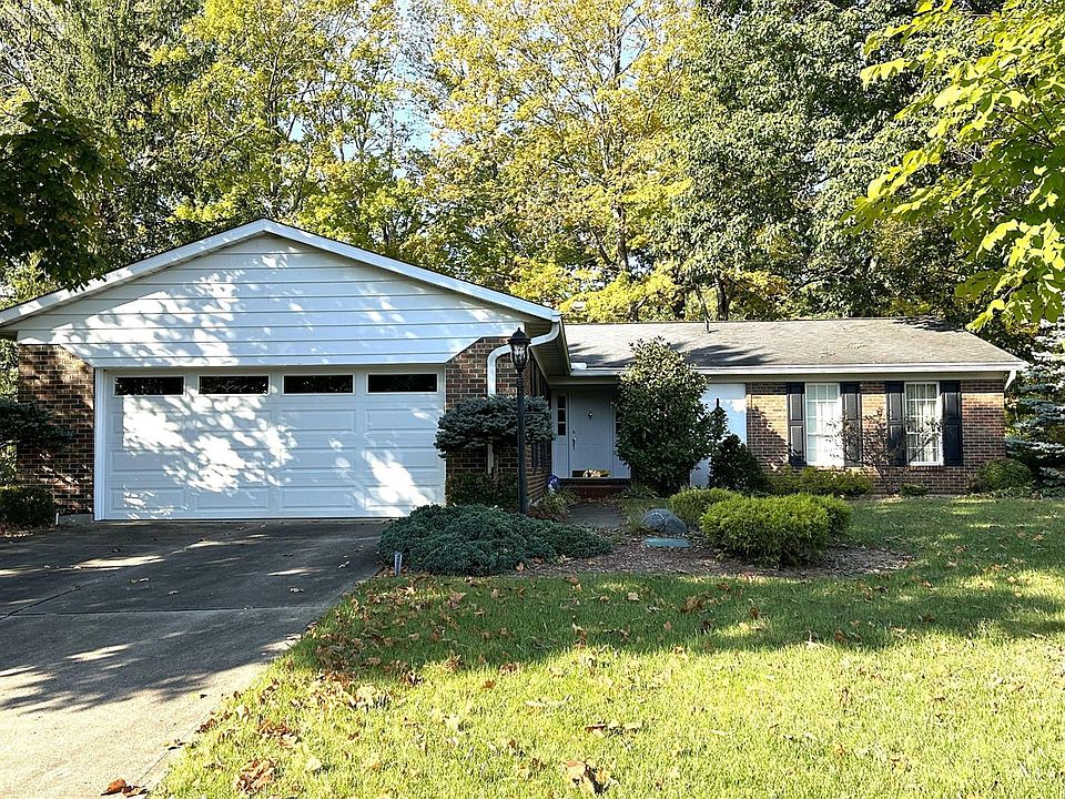 1st image of 10573 Wellingwood Ct